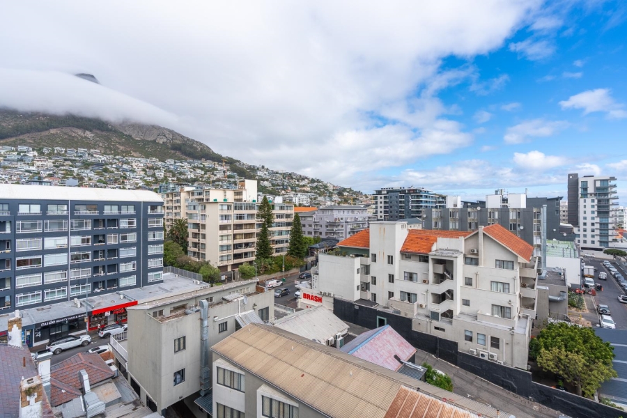 3 Bedroom Property for Sale in Sea Point Western Cape